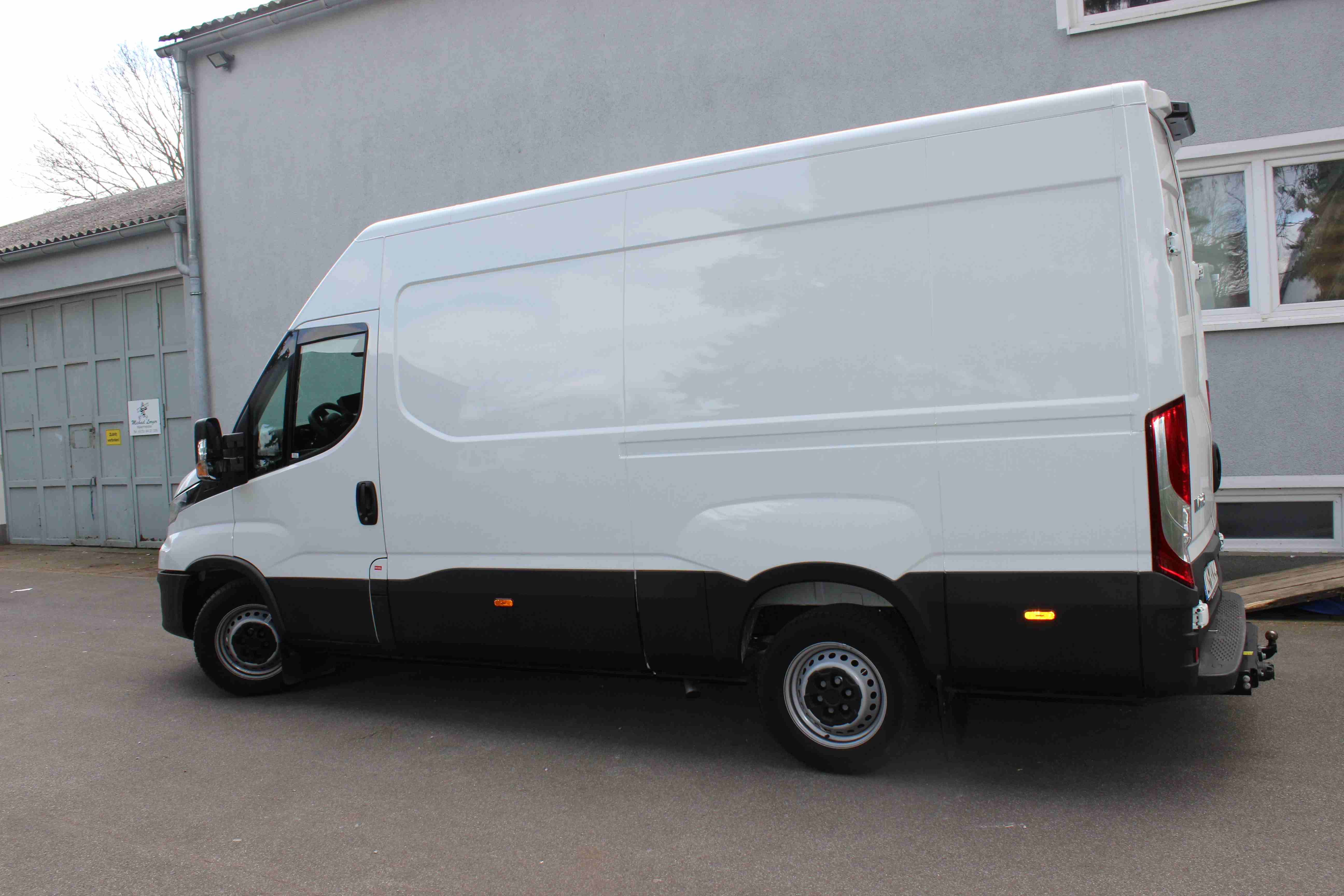 LKW Transporter Iveco Daily 3,5t 3,5m