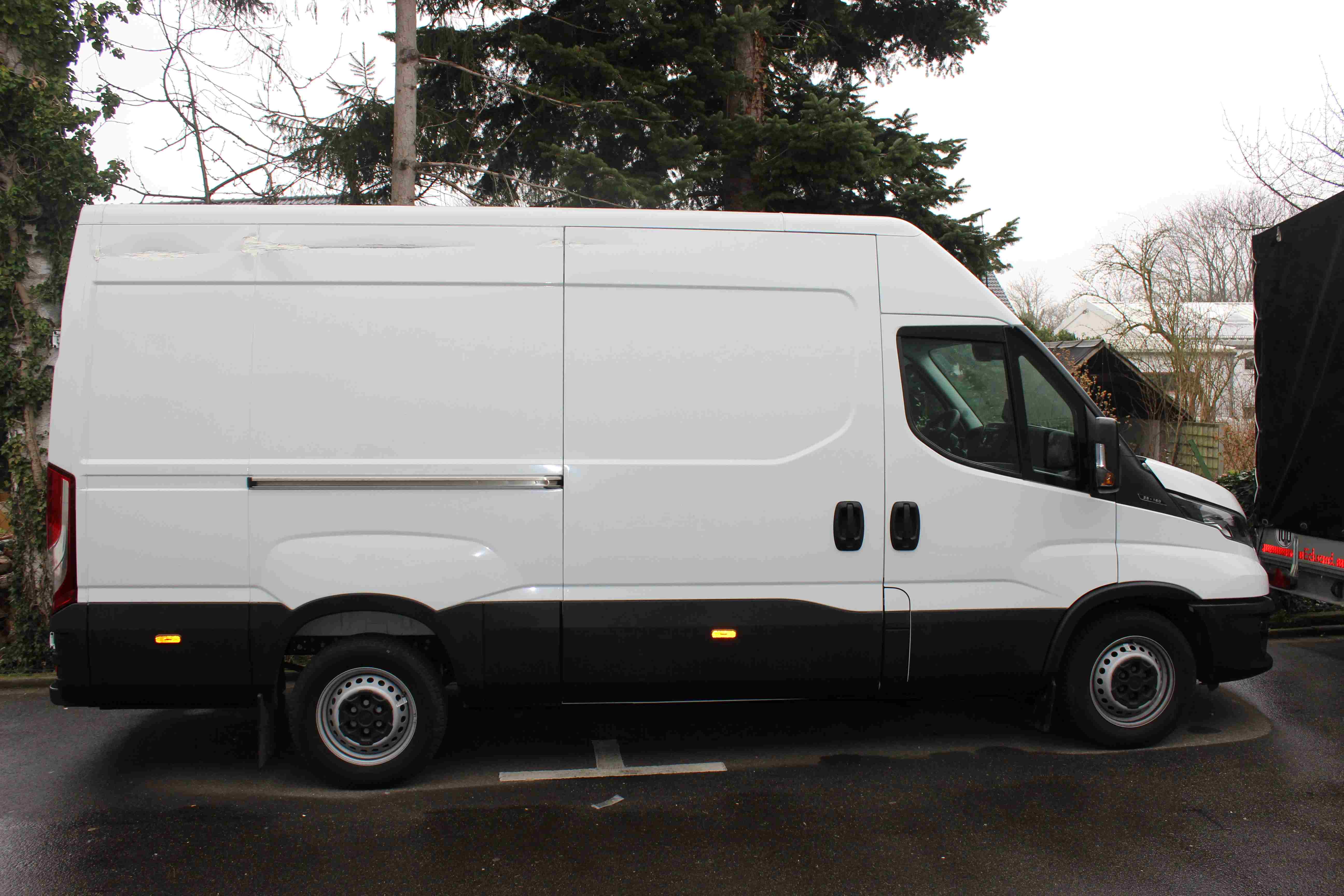 LKW Transporter Iveco Daily 3,5t 3,5m